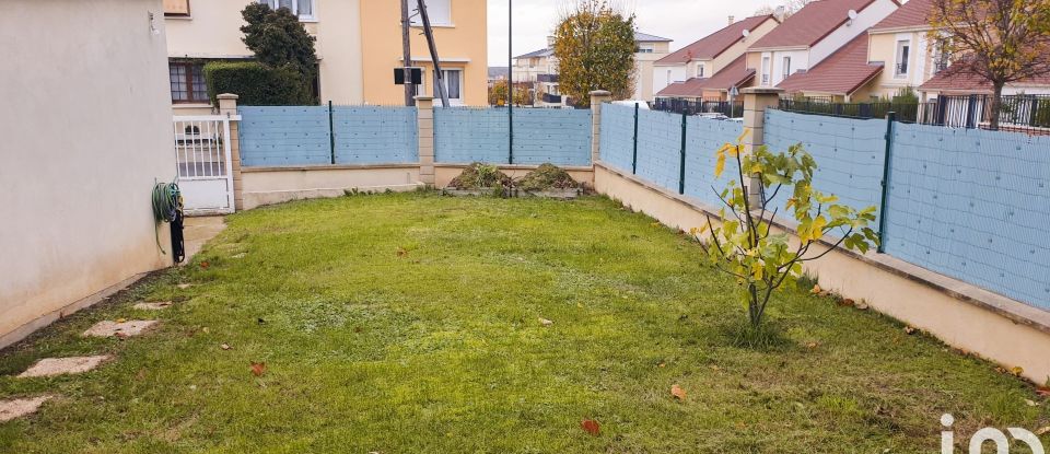 House 4 rooms of 70 m² in Corbeil-Essonnes (91100)