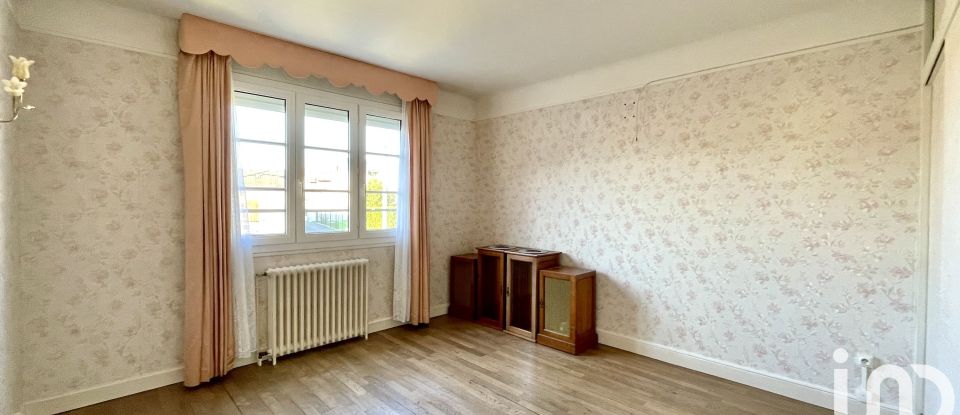 Maison 5 pièces de 96 m² à Fleury-les-Aubrais (45400)