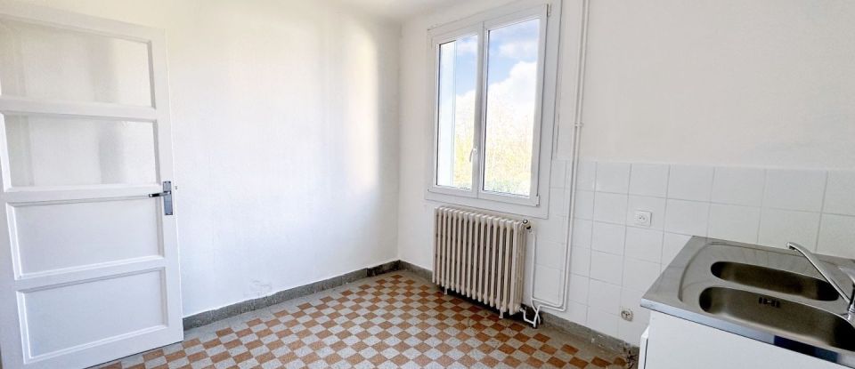 House 6 rooms of 68 m² in Villemandeur (45700)