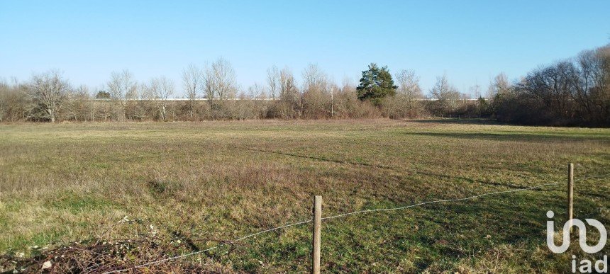 Land of 20,000 m² in Villefranche-sur-Cher (41200)