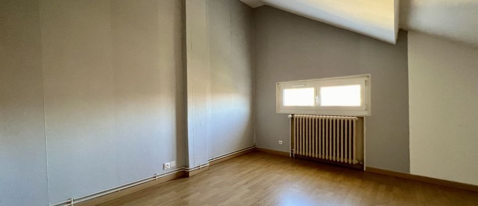 House 7 rooms of 165 m² in Saint-Lumier-en-Champagne (51300)