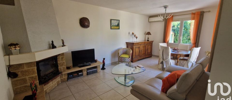 House 4 rooms of 85 m² in Miramas (13140)