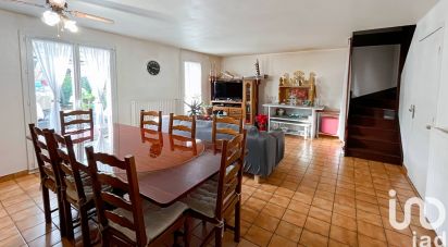 Traditional house 7 rooms of 130 m² in Savigny-le-Temple (77176)