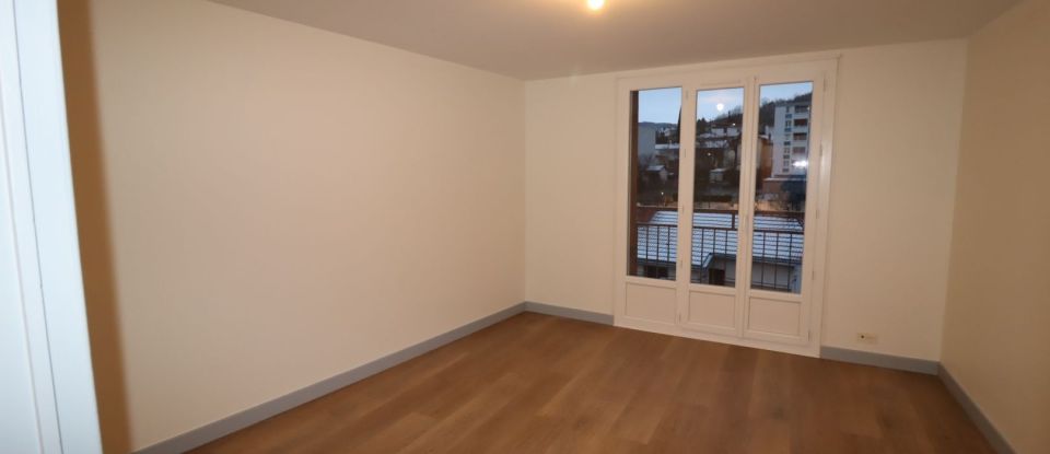 Apartment 1 room of 33 m² in Clermont-Ferrand (63000)