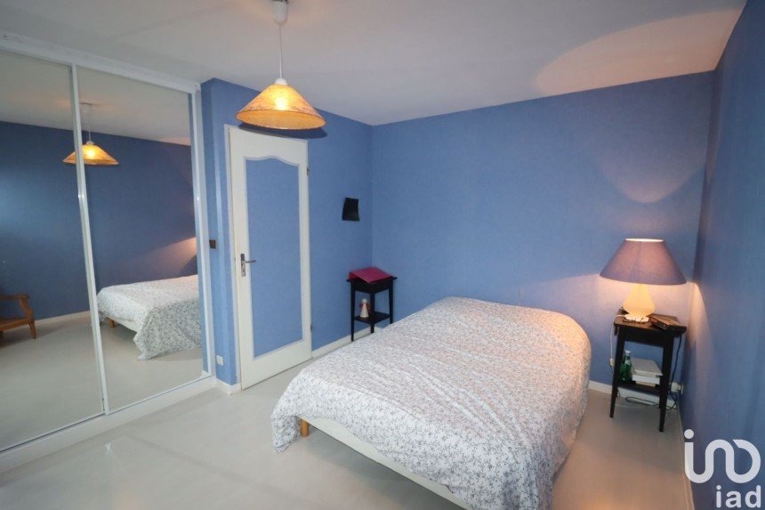House 4 rooms of 90 m² in Cournon-d'Auvergne (63800)