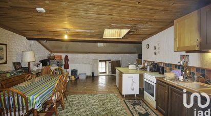 Country house 3 rooms of 101 m² in Chizé (79170)