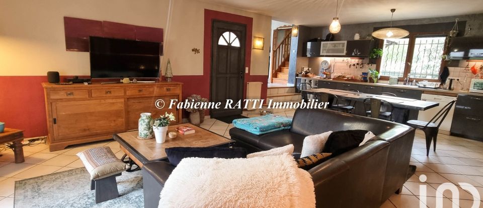 Traditional house 5 rooms of 138 m² in Sartrouville (78500)
