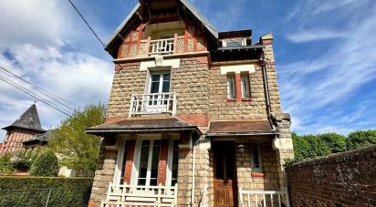 House 5 rooms of 130 m² in Compiègne (60200)