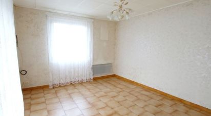 House 6 rooms of 115 m² in Mettray (37390)