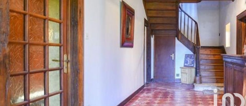 Maison traditionnelle 7 pièces de 160 m² à Pavie (32550)