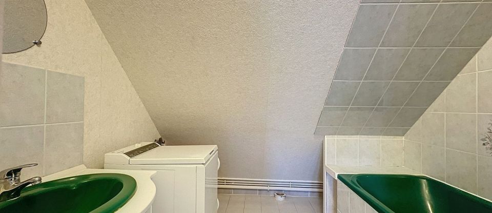 Apartment 3 rooms of 42 m² in Quiberon (56170)