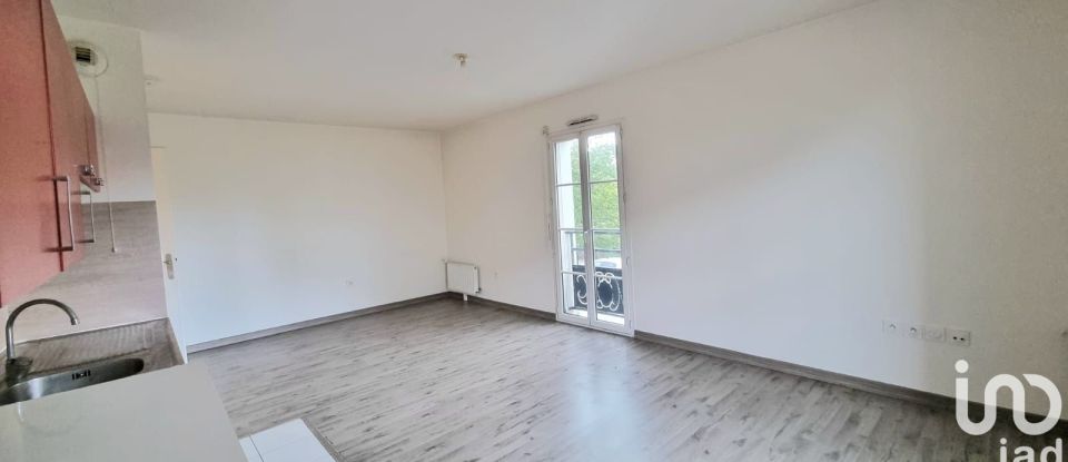 Appartement 2 pièces de 48 m² à Saint-Pierre-du-Perray (91280)