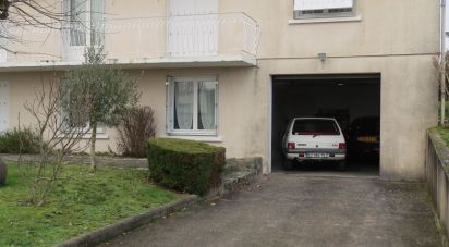 House 7 rooms of 172 m² in Parthenay (79200)