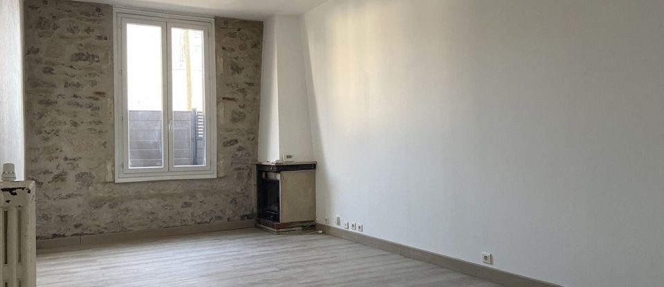 House 4 rooms of 112 m² in Orléans (45000)