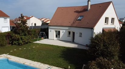 House 6 rooms of 130 m² in Fleury (57420)