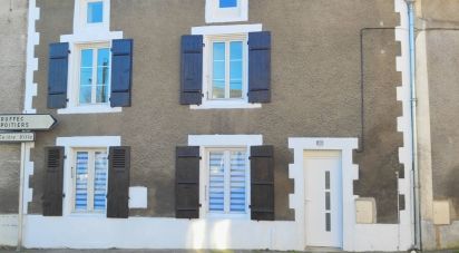 House 5 rooms of 89 m² in Confolens (16500)