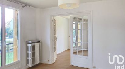 Apartment 4 rooms of 77 m² in Montmorency (95160)