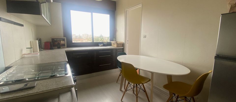 Appartement 4 pièces de 77 m² à Mérignac (33700)