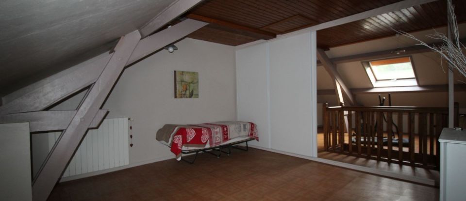 House 5 rooms of 270 m² in Motz (73310)