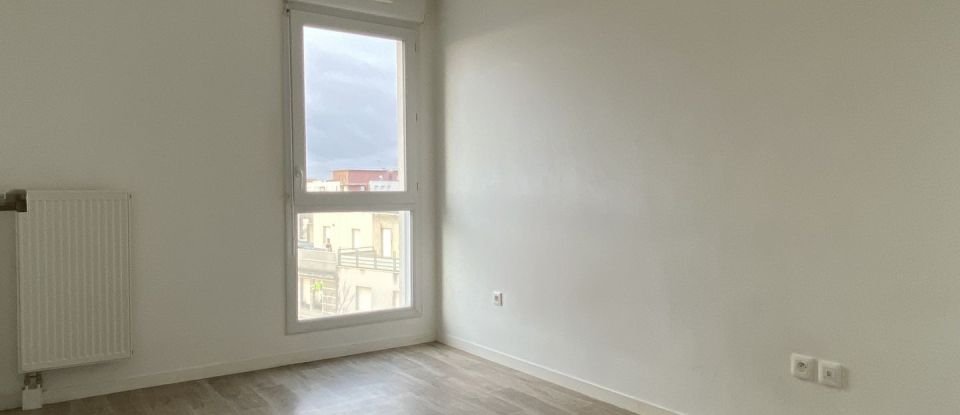 Appartement 2 pièces de 45 m² à Cergy (95800)