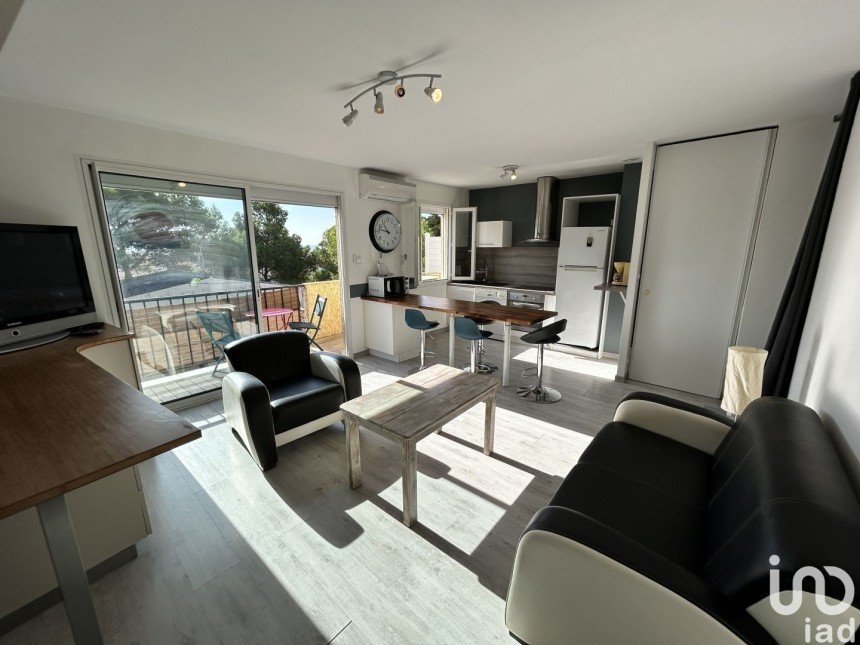 Appartement 3 pièces de 53 m² à SAINT-PIERRE-LA-MER (11560)