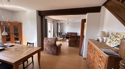 House 6 rooms of 138 m² in Schœnbourg (67320)
