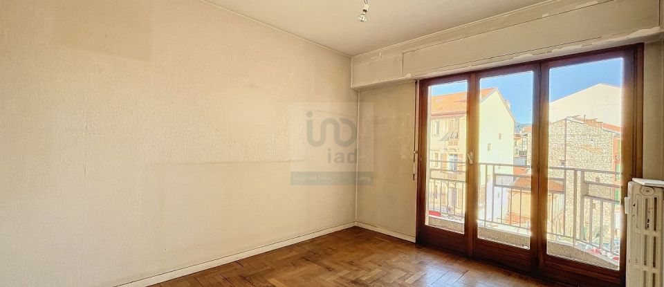 Apartment 3 rooms of 53 m² in Nice (06000)