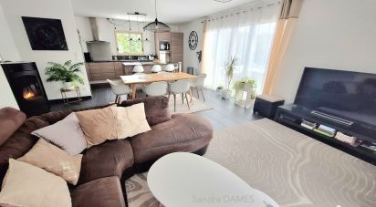 House 3 rooms of 85 m² in Paladru (38850)