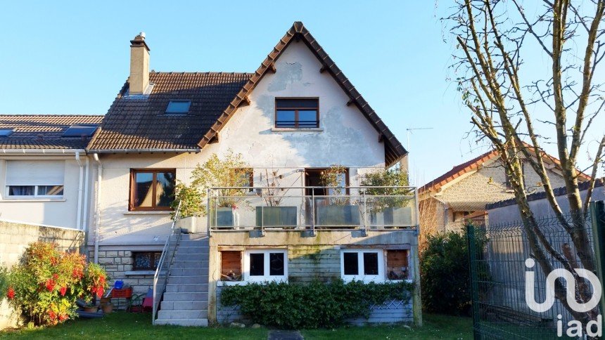 House 6 rooms of 121 m² in Chelles (77500)