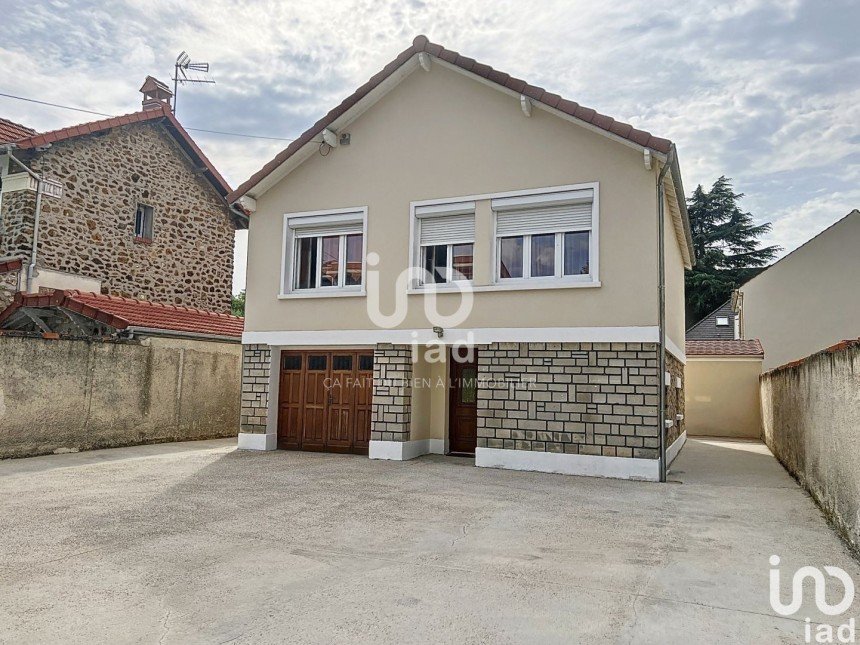 House 4 rooms of 105 m² in Vaujours (93410)