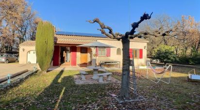 Maison 5 pièces de 110 m² à Peyrolles-en-Provence (13860)