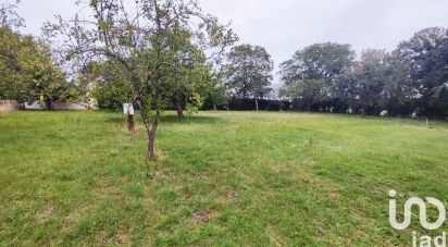 Land of 1,569 m² in Yzeures-sur-Creuse (37290)