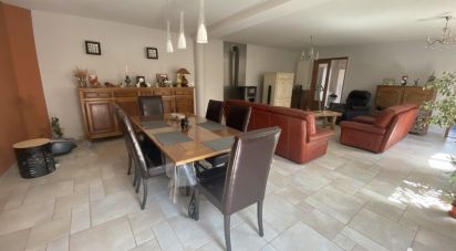 House 7 rooms of 170 m² in Locon (62400)