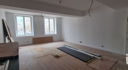 Apartment 2 rooms of 55 m² in Saint-Chamond (42400)