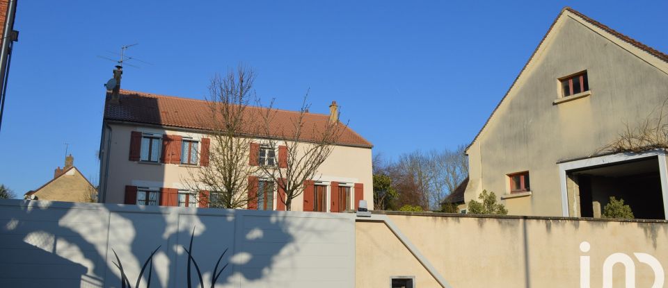House 6 rooms of 132 m² in Rouvray (89230)