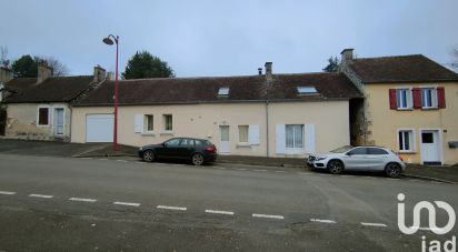 Town house 4 rooms of 127 m² in Neufchâtel-en-Saosnois (72600)