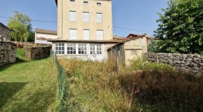 House 7 rooms of 127 m² in Allègre (43270)