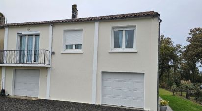 Maison 4 pièces de 69 m² à Cavignac (33620)
