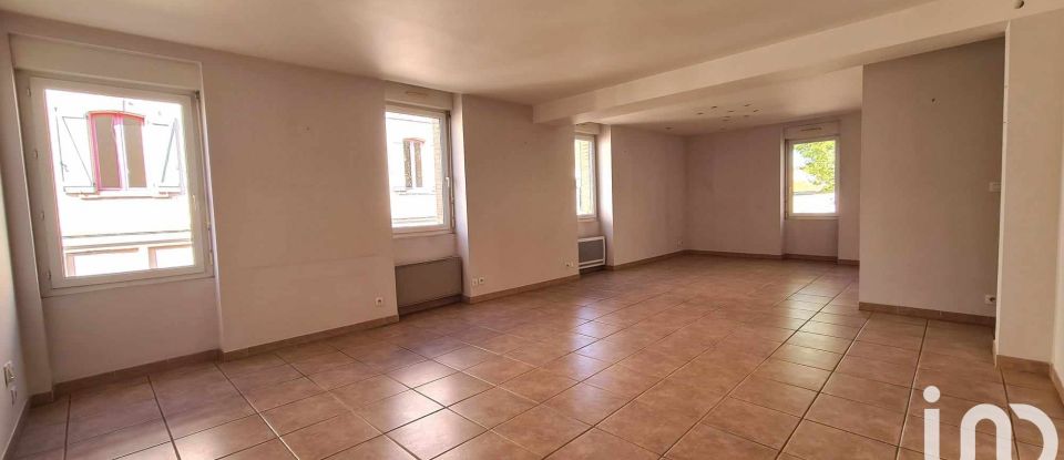 Appartement 5 pièces de 102 m² à Saint-Juéry (81160)