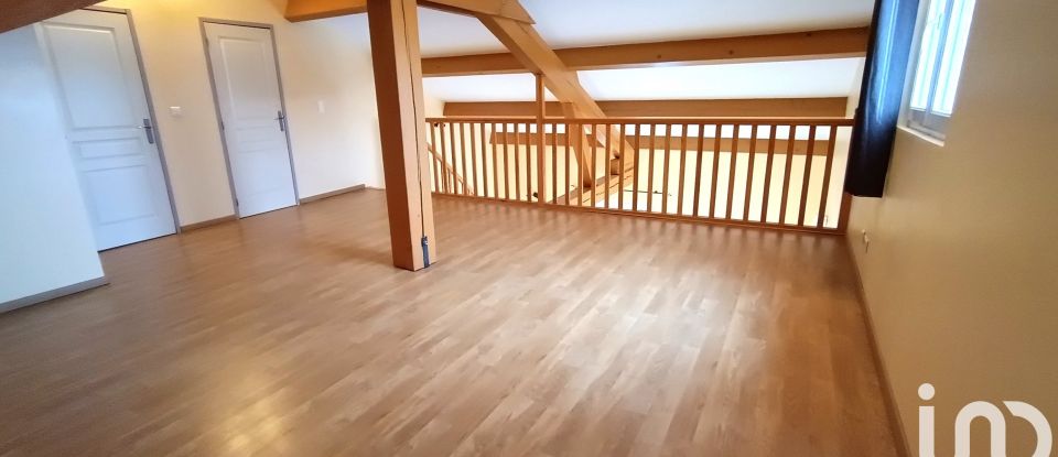 House 6 rooms of 147 m² in Retournac (43130)
