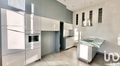 Appartement 5 pièces de 84 m² à Antibes (06600)