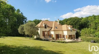 House 9 rooms of 280 m² in Janvry (91640)
