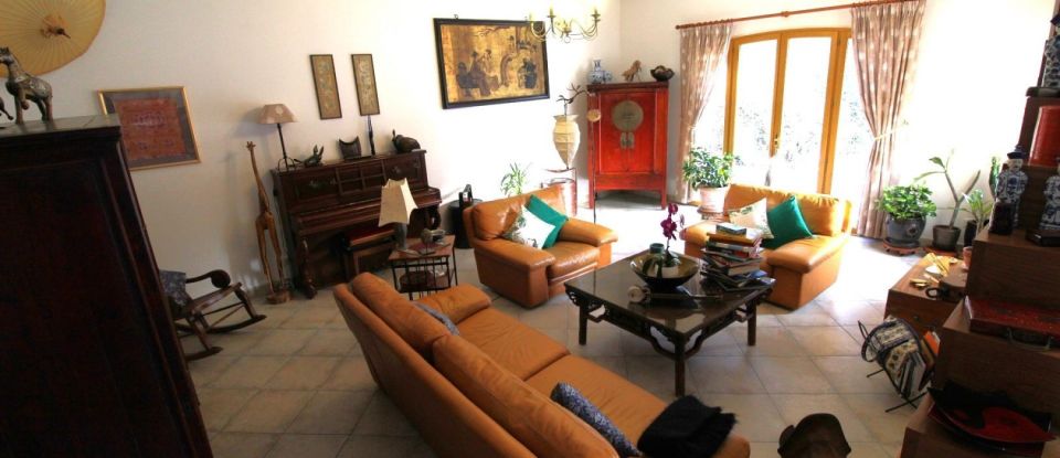 House 9 rooms of 280 m² in Janvry (91640)