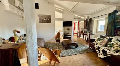 Apartment 3 rooms of 84 m² in Nîmes (30000)