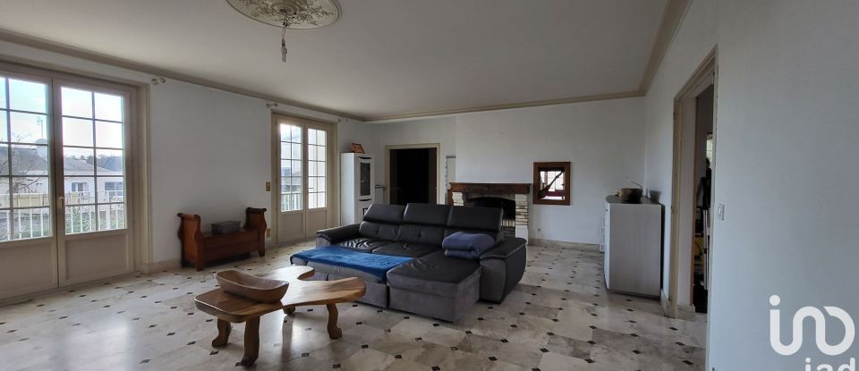 Maison 11 pièces de 408 m² à Chalonnes-sur-Loire (49290)