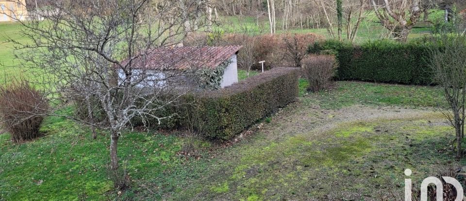 House 6 rooms of 163 m² in Rigny-sur-Arroux (71160)