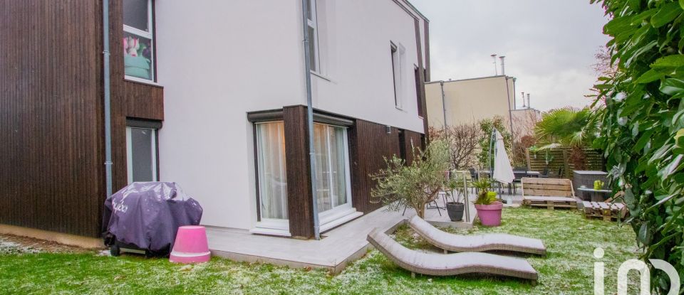 Maison 6 pièces de 144 m² à Bois-d'Arcy (78390)