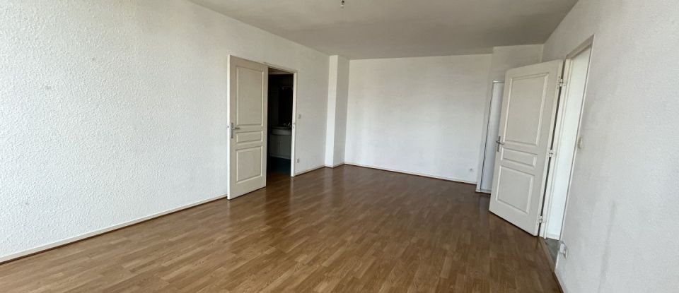 Apartment 2 rooms of 59 m² in Bordeaux (33000)