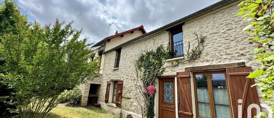House 7 rooms of 177 m² in Vayres-sur-Essonne (91820)