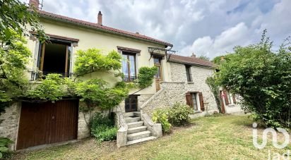 House 7 rooms of 177 m² in Vayres-sur-Essonne (91820)